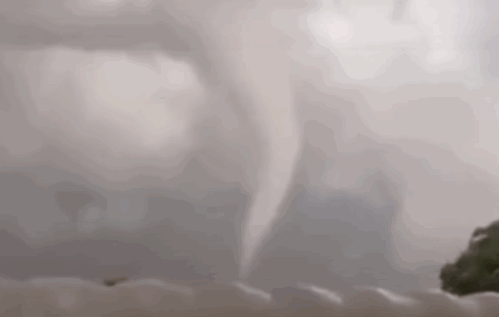 Zabeležen tornado na severu Jadrana (VIDEO)